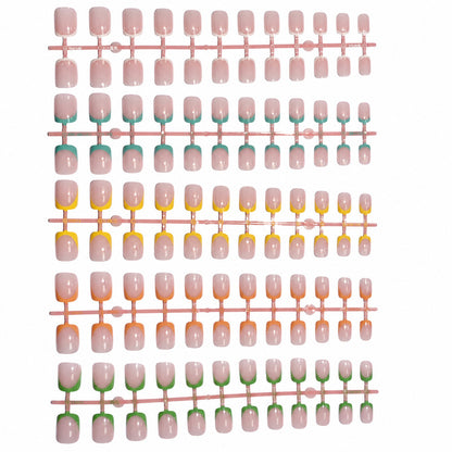 Kunstnagelset mit bunten Farbverläufen Brehn