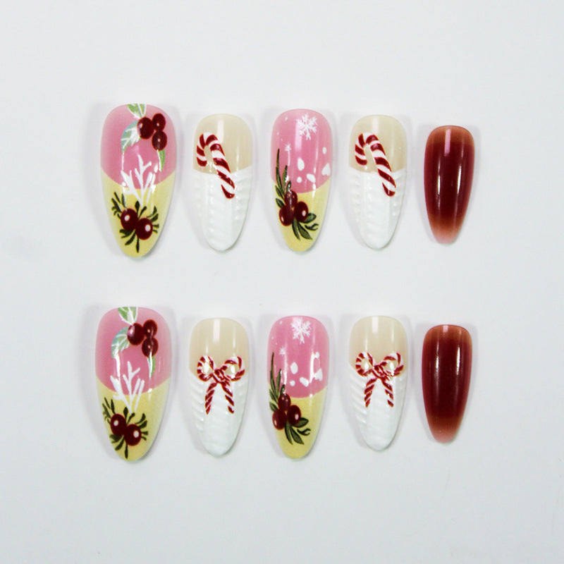 Kunstnagelset mit winterlichen und festlichen Designs Brehn
