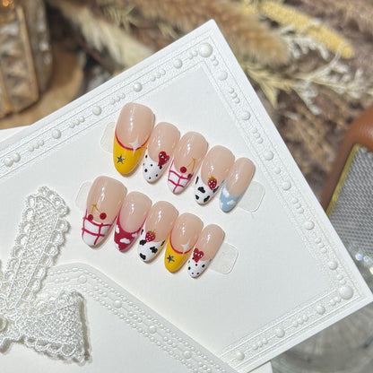 Kreatives fruchtfarbenes Press-On-Nagelset Brehn