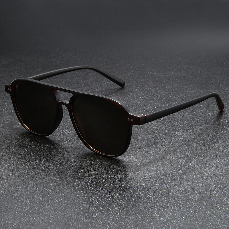 Damen Designer-Sonnenbrille mit modischem Schildpatt-Rahmen und UV-Schutz Brehn