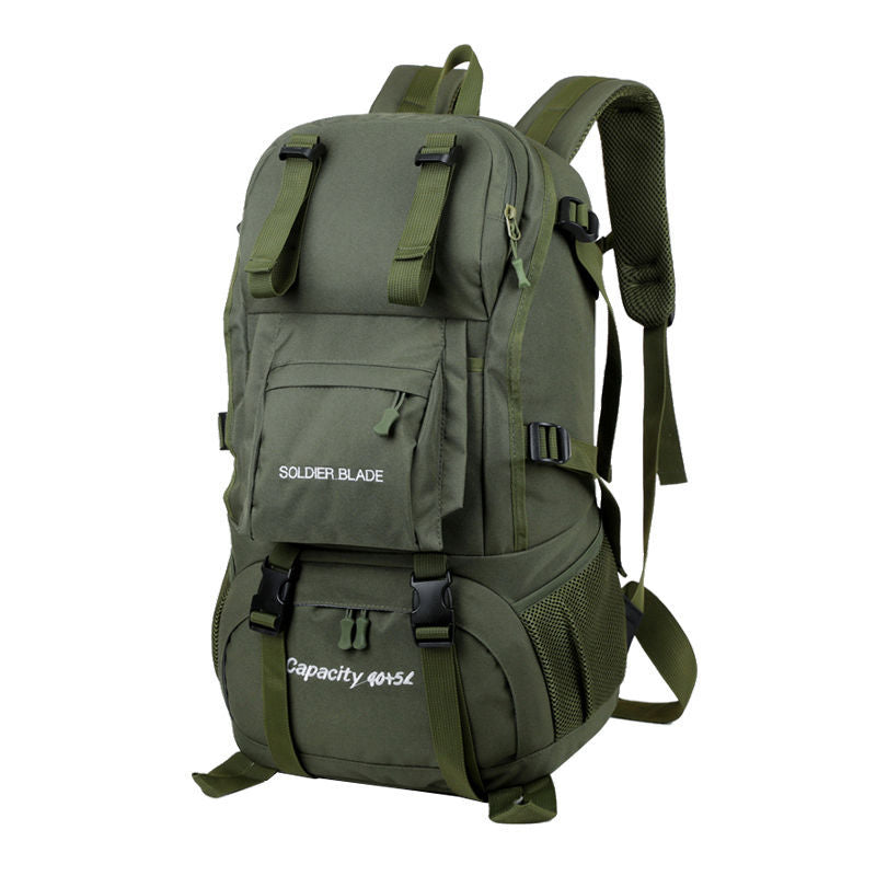 Outdoor-Rucksack mit integriertem Trinksystem und vielseitigen Fächern Brehn