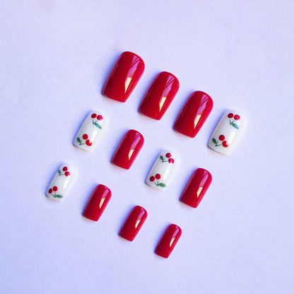 Künstlerisches Nageldesign
