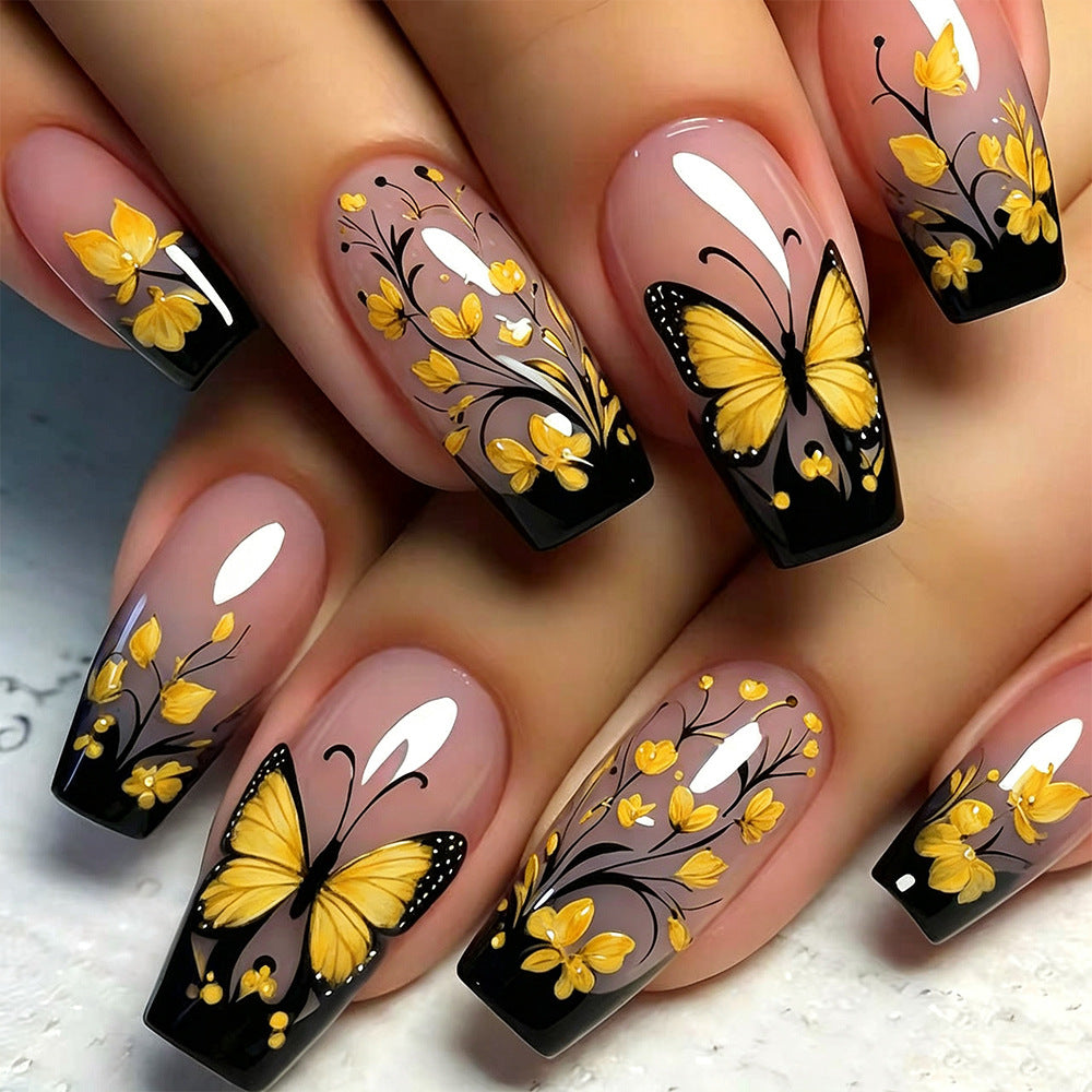 Schmetterlings-Blumen-Nagelkunst-Design Brehn