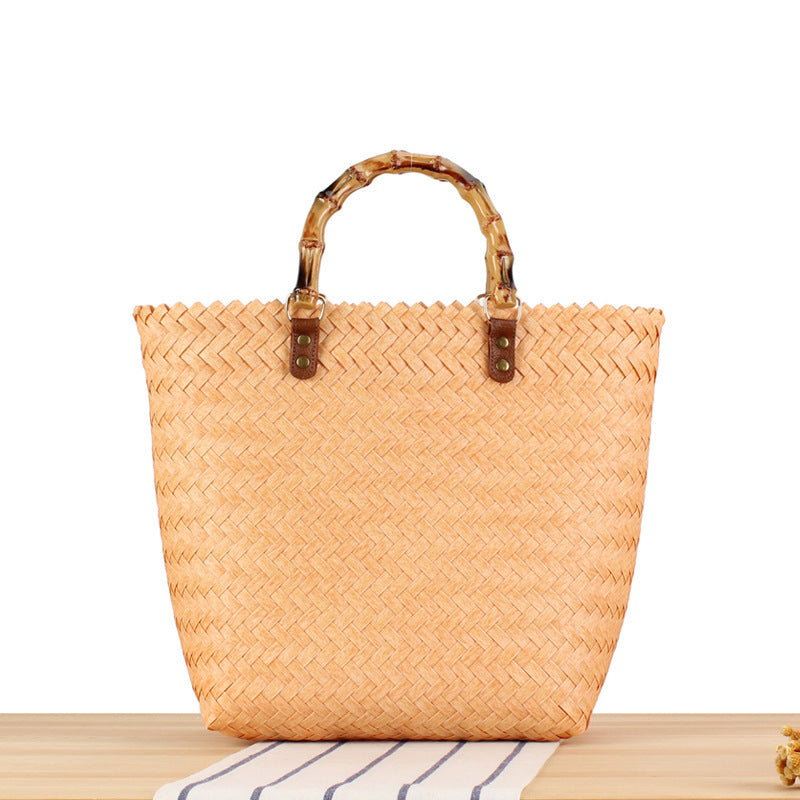Handtasche Aus Hochwertigem Geflochtenem Material mit Bambusgriffen Brehn