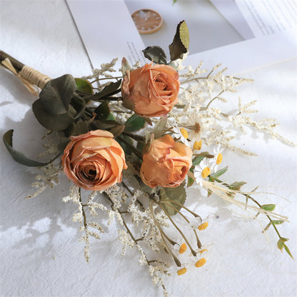 Elegante getrocknete Blumenstrauß