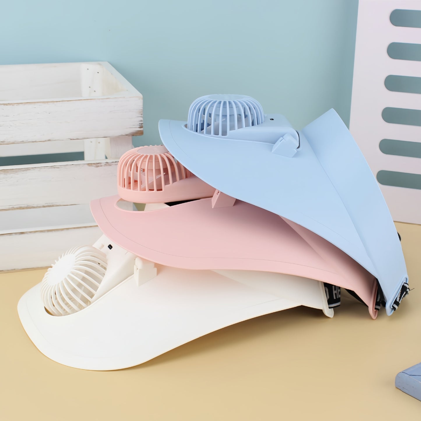 Damen Tragbarer Nackenventilator mit ergonomischem Design Brehn