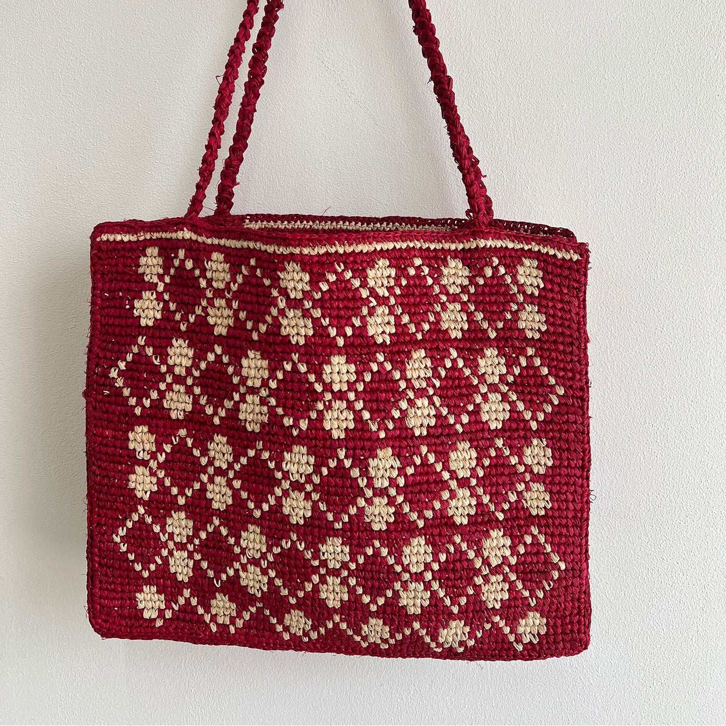 Handgefertigte Stricktasche mit Floralen Design Brehn