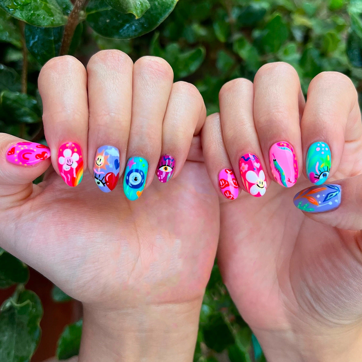 Kreative und bunte Nagelkunst Brehn