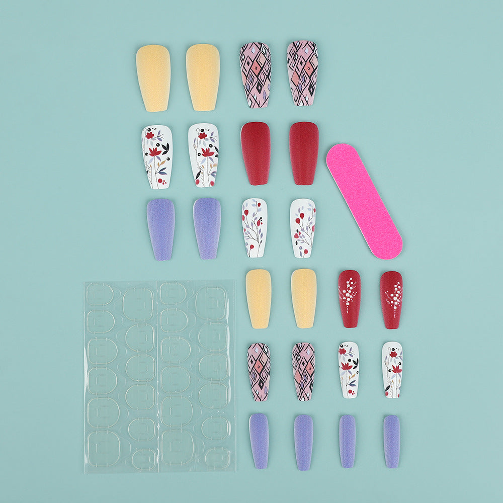 Kunstnägel Set mit floralen und geometrischen Mustern Brehn
