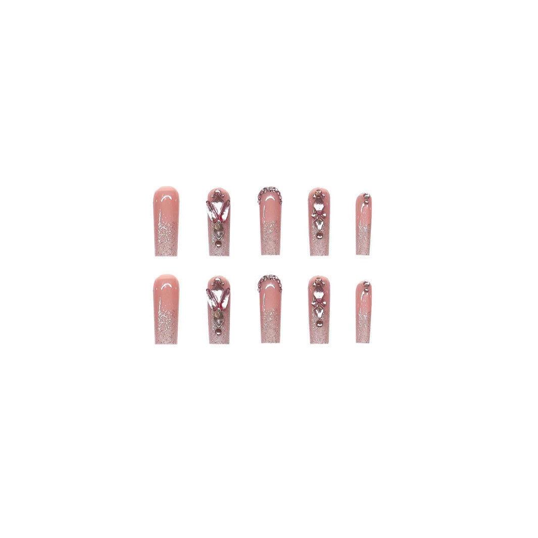 Glamouröse, kristallverzierte Press-On-Nail-Extensions Brehn