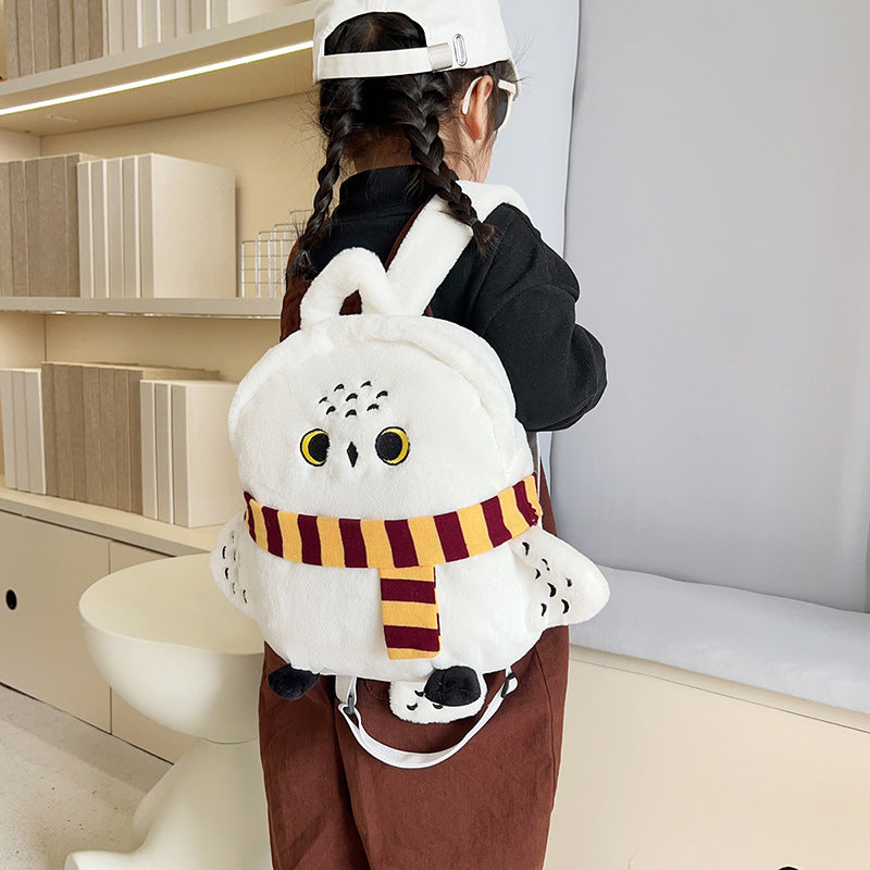 Fluffy Eulen-Rucksack Brehn