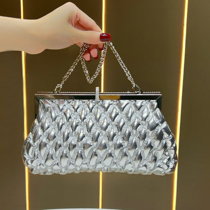 Elegante strukturierte Abendhandtasche