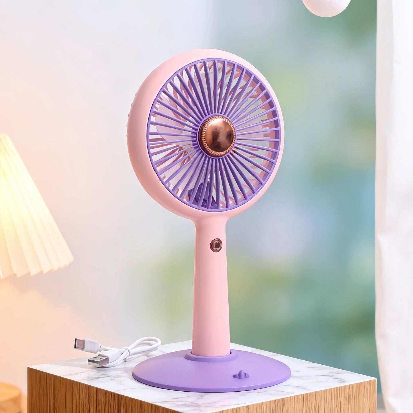 Tragbarer Tischventilator für Frauen mit verstellbarem Neigungswinkel Brehn