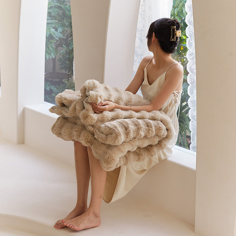Luxuriöse Kunstfell-Wohndecke mit extraweicher High‑Pile-Struktur und Thermofutter