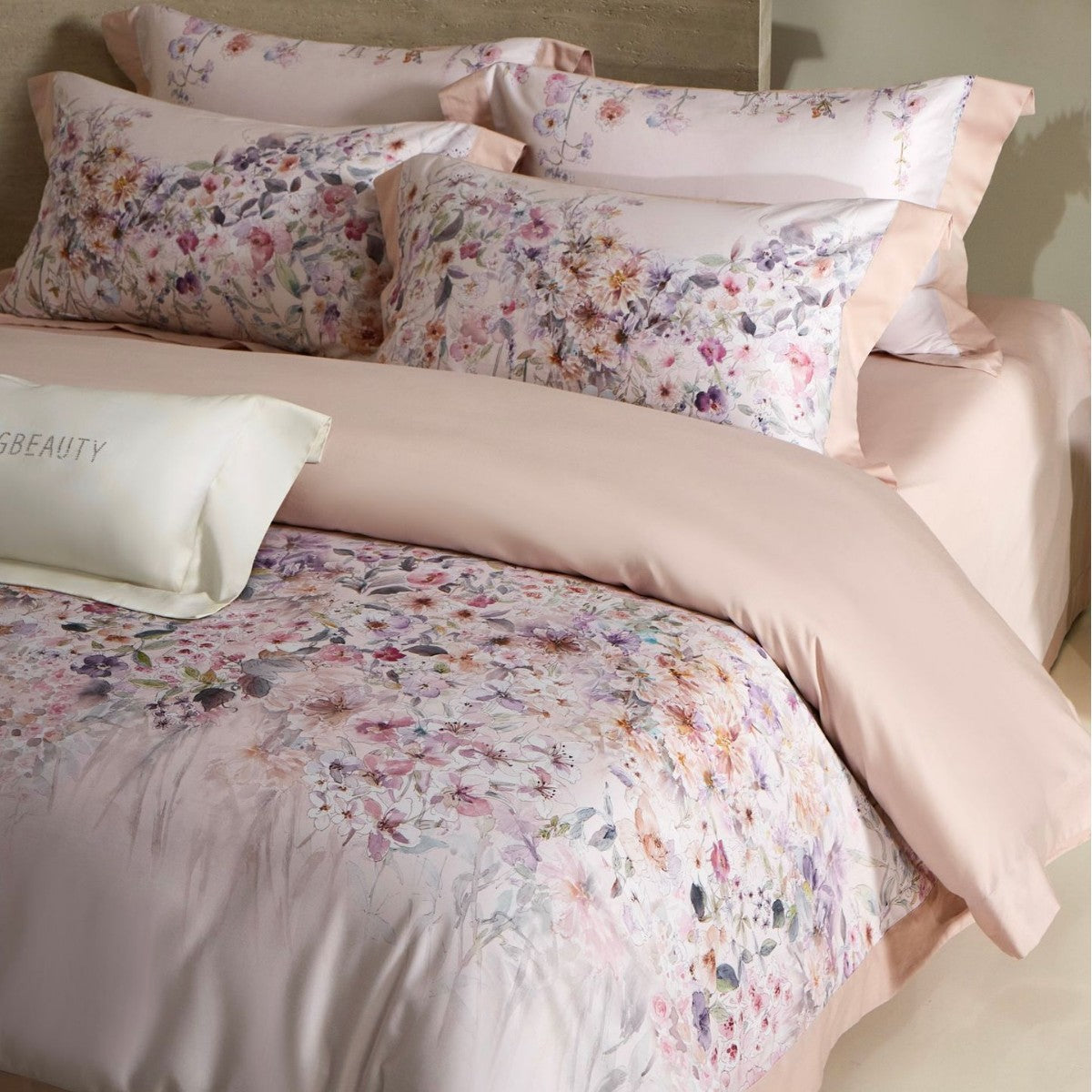 Luxus Floral Baumwollsatin Bettbezug Set mit Kontrastsaum und Kissenbezügen