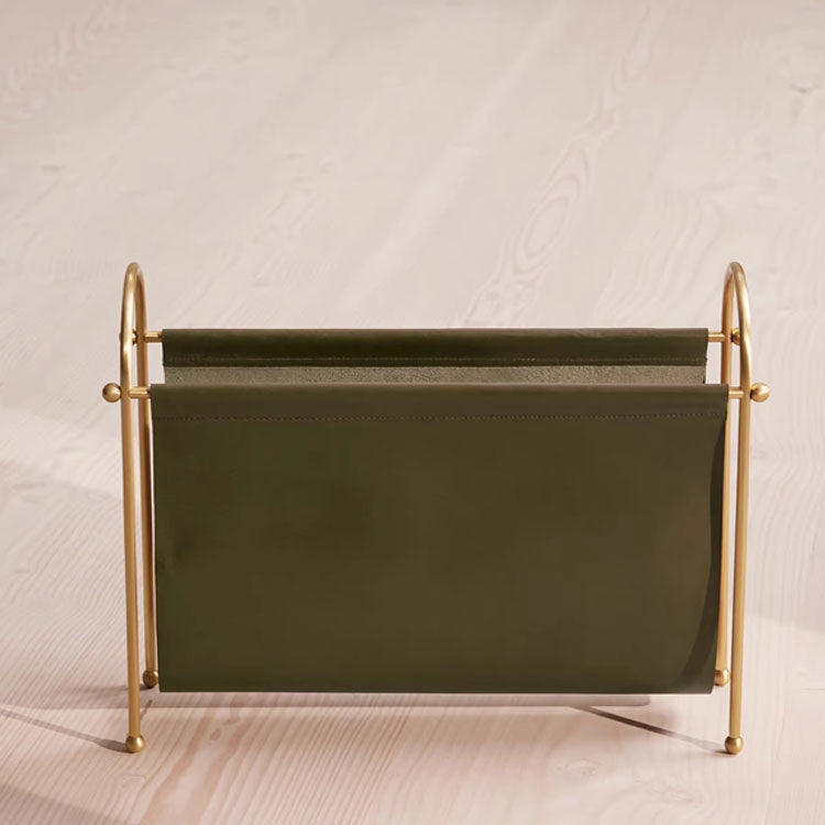 Stylischer Metall-Magazinhalter