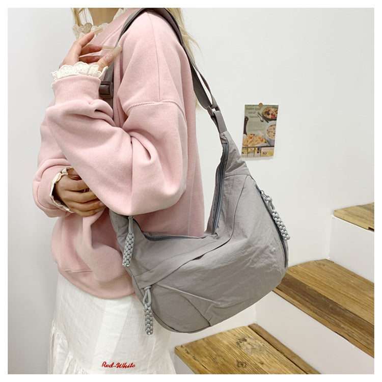 Bequeme Schultertasche mit Praktischen Fächern Brehn
