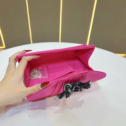Elegante florale verzierte Clutch