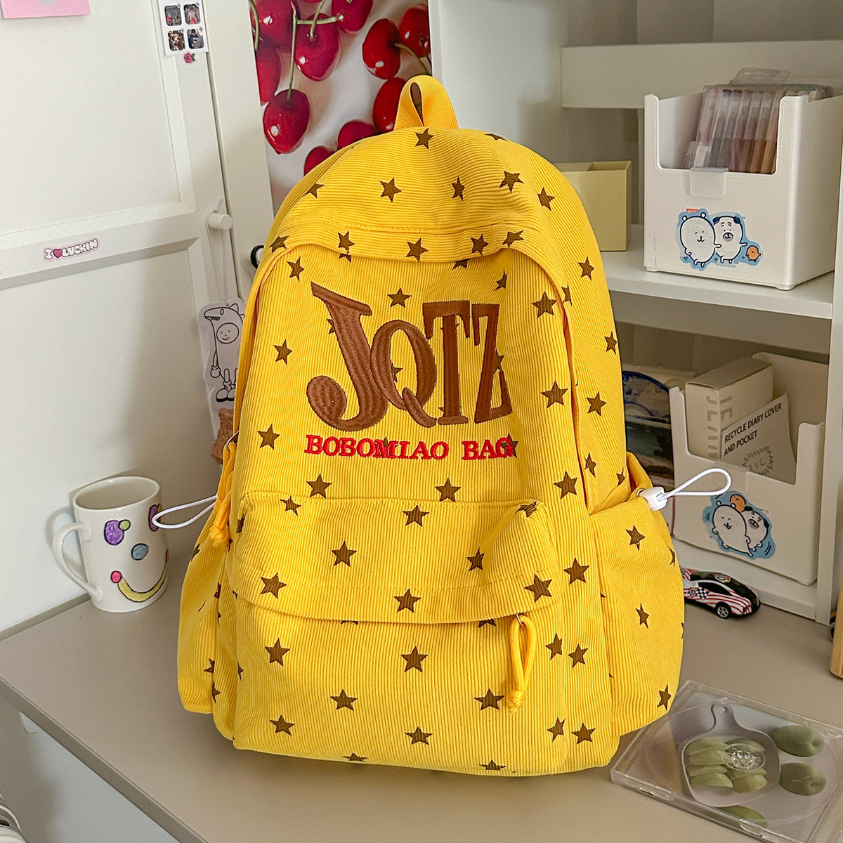 Stylischer mit Sternen verzierten Cordura-Rucksack Brehn