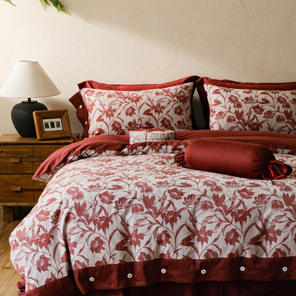Gewebte Bettwäschegarnitur aus Baumwoll‑Leinen‑Mix mit dekorativem Blumenjacquard und feiner Kissenblende