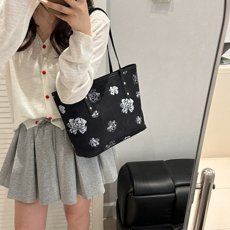 Blumenmuster Tote Bag Brehn