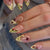 Künstlerische florale Stiletto-Nageltips Brehn