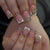 Premium floral verziertes Press-On-Nagelset Brehn