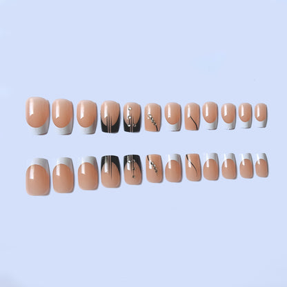 Elegantes dekoratives Nagelkunst-Set