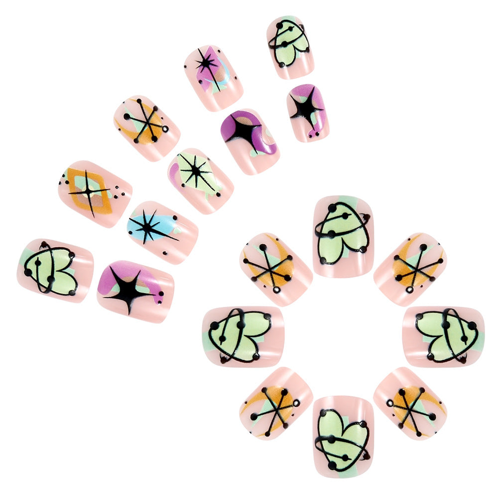 Künstlerische abstrakte Nagelkunst Brehn