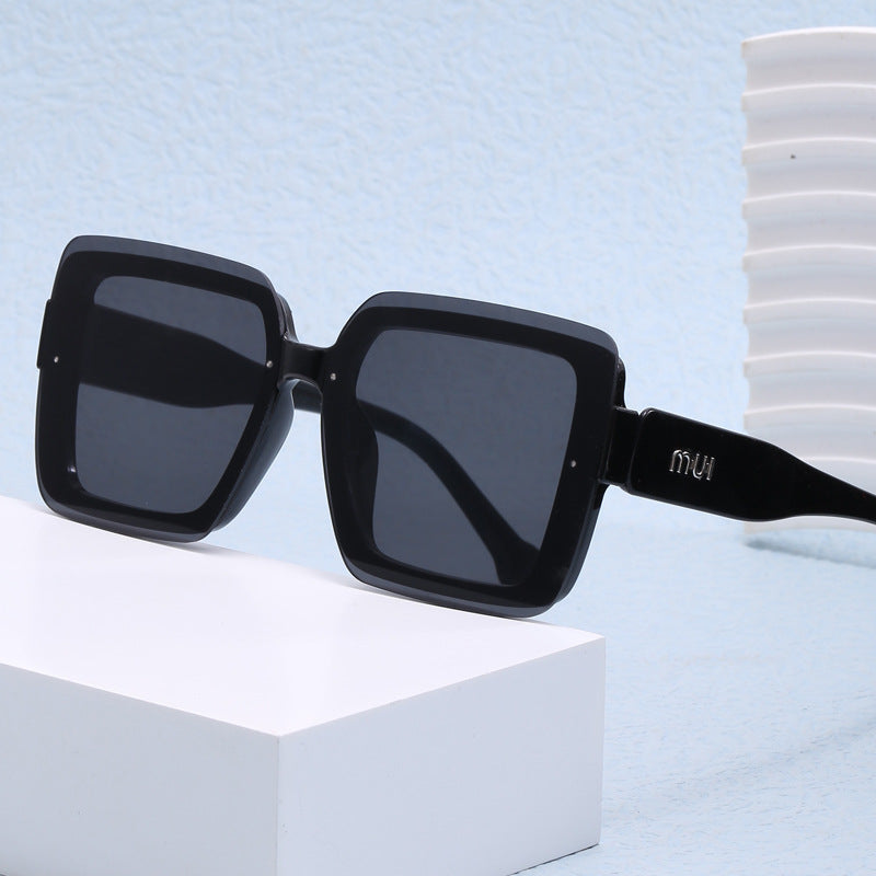 Damen oversized Sonnenbrille im urbanen Design Brehn