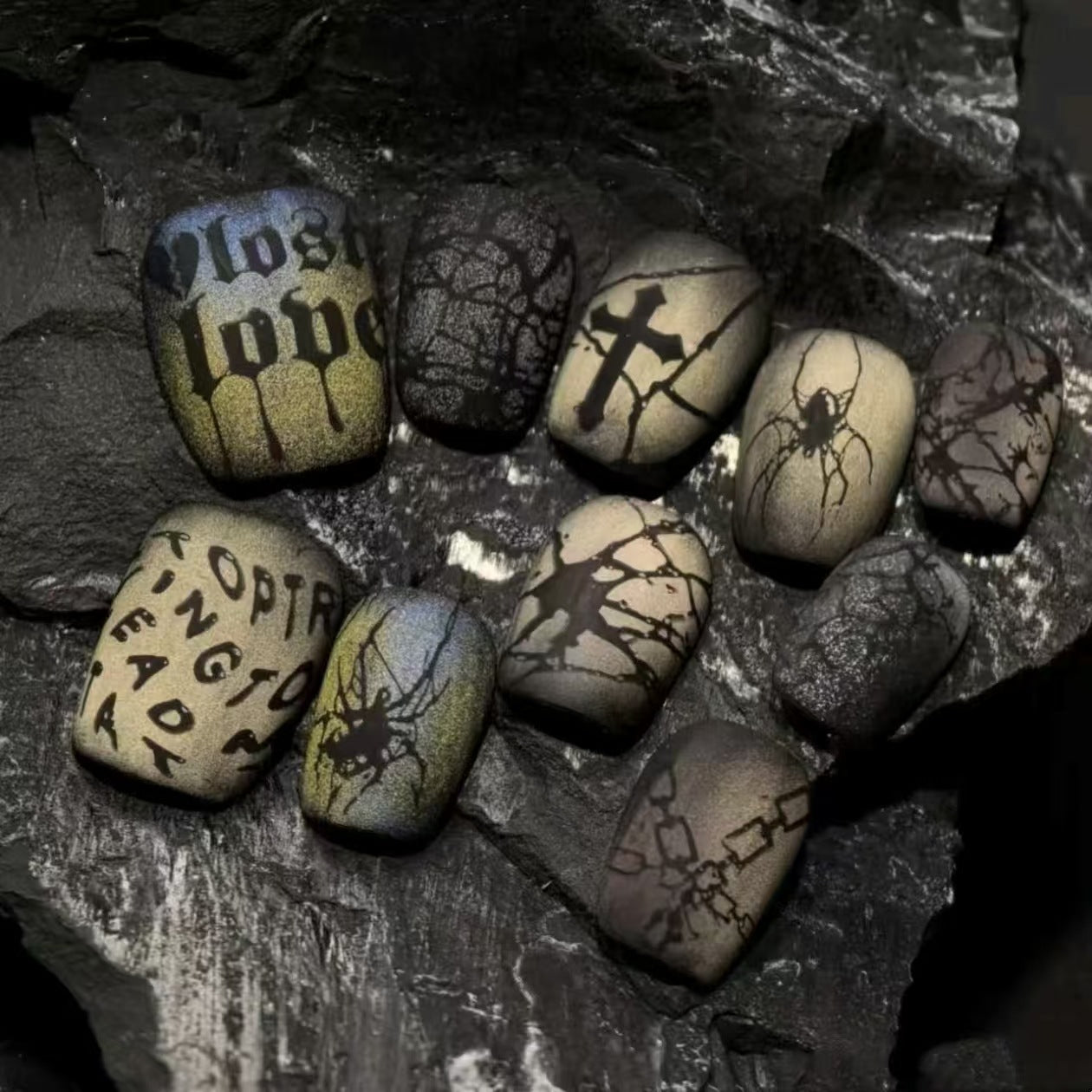 Kreative Nagelkunst Brehn