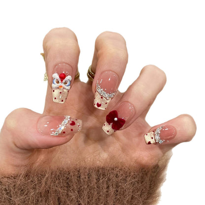 Kreative Kunstnägel mit Blumen- und Fruchtmotiven Brehn