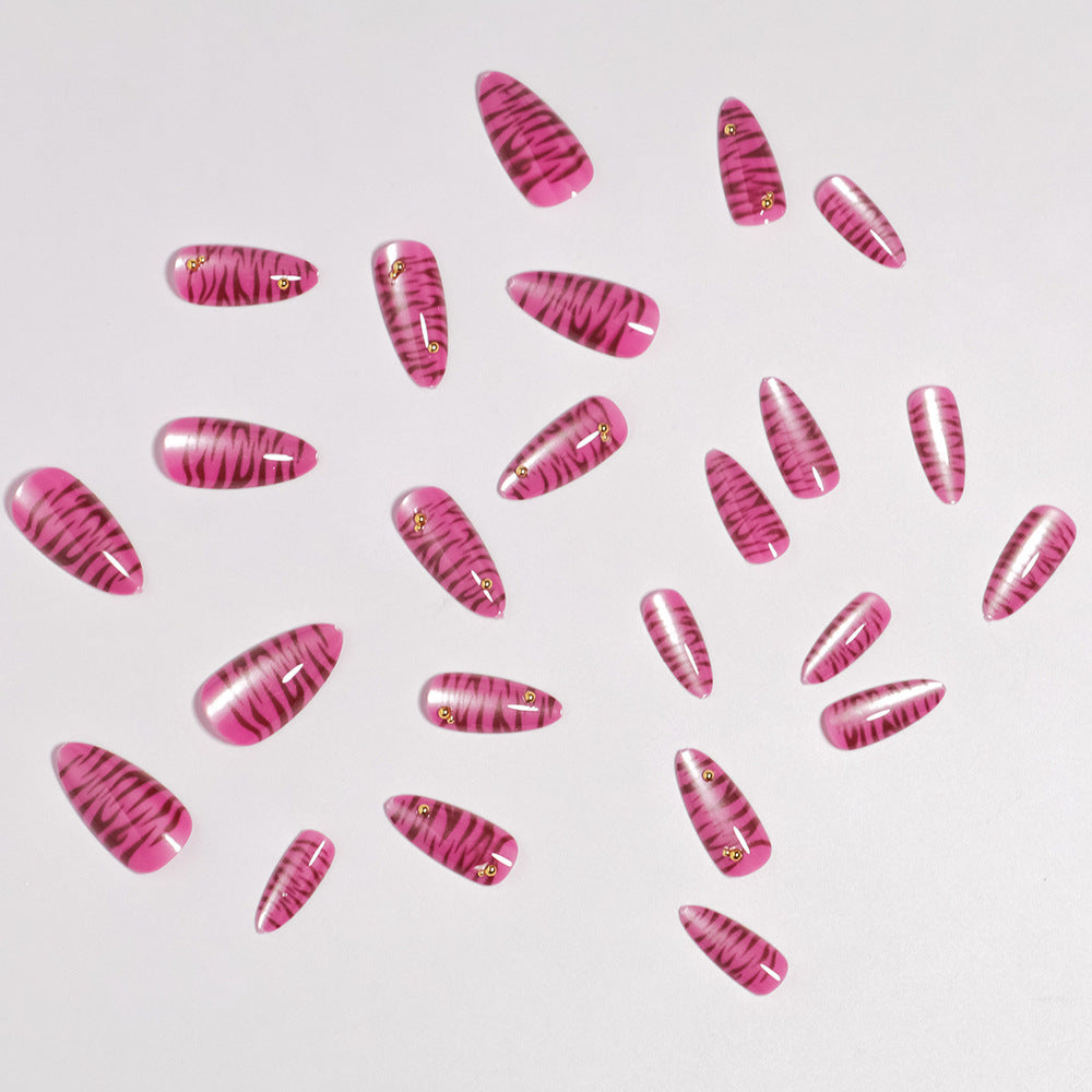 Künstlerisches Press-On-Nagelkunst-Set Brehn