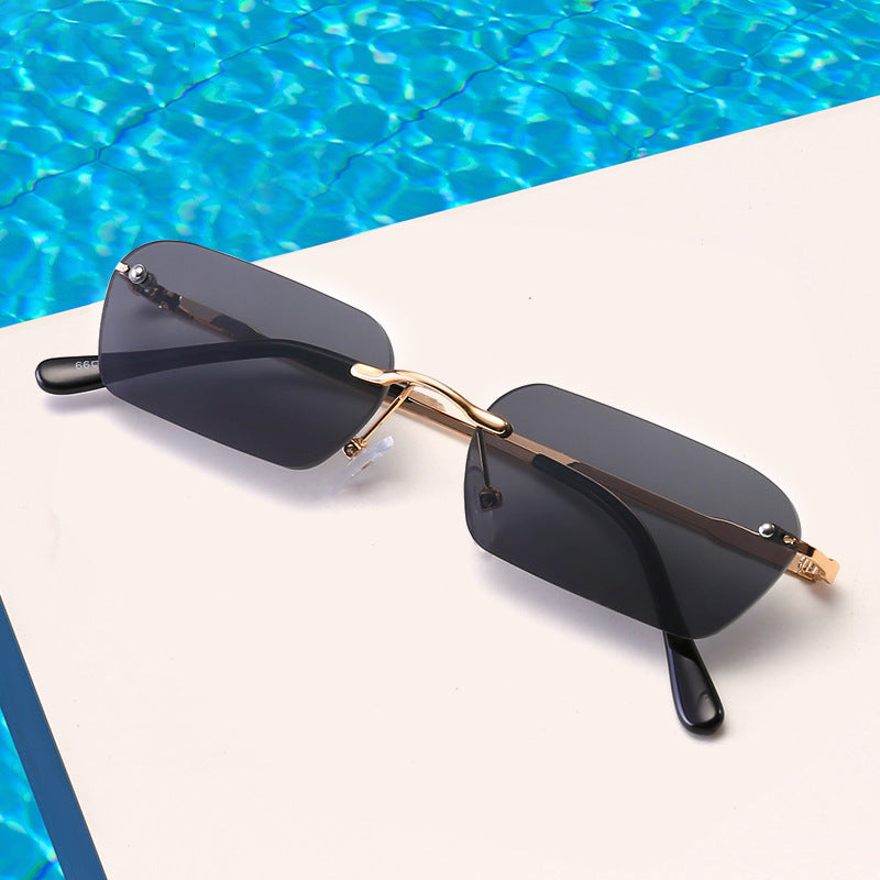 Damen modische rechteckige Sonnenbrille mit luxuriösem Metallrahmen Brehn