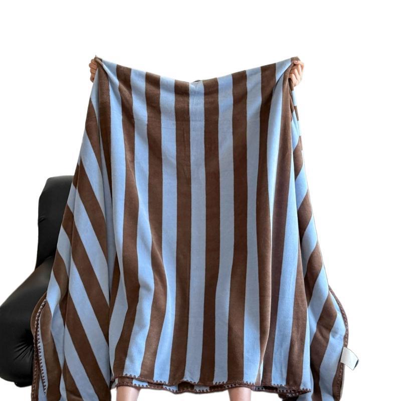 Tiersch-Print Kuscheldecke Brehn