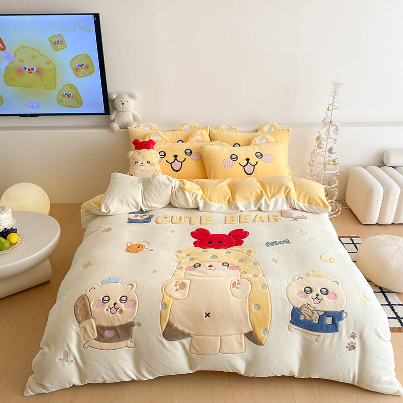 Flauschige Bettwäsche-Garnitur mit gesteppter Kuscheloberfläche, 3D-Teddy-Applikationen und wärmender Microfaserfüllung Brehn