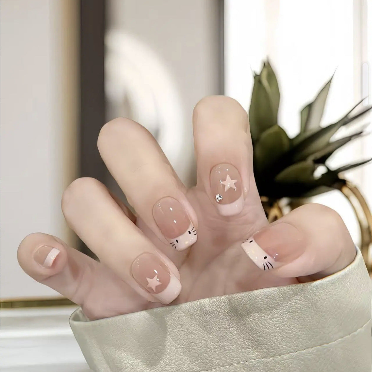 Verspielt Thematisierte Press-On Nagelkunst Brehn