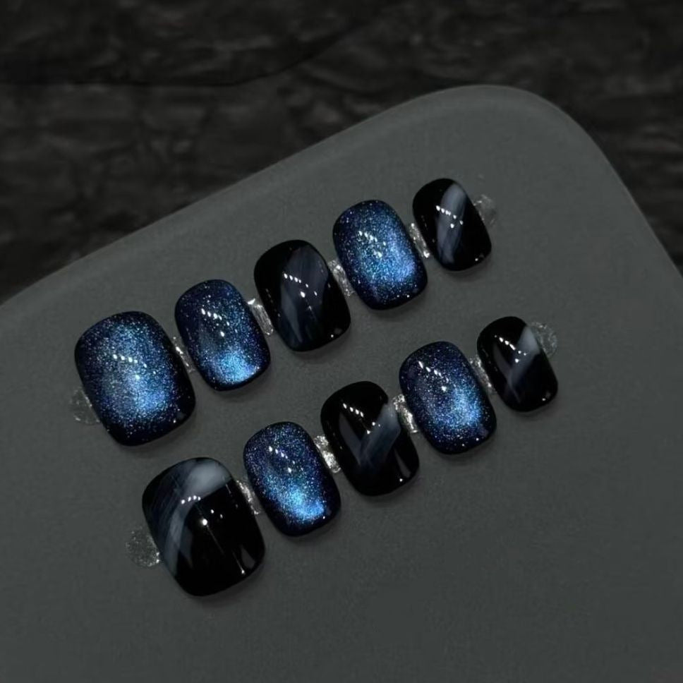 Galaxy-inspirierte Press-On Nagel Set Brehn