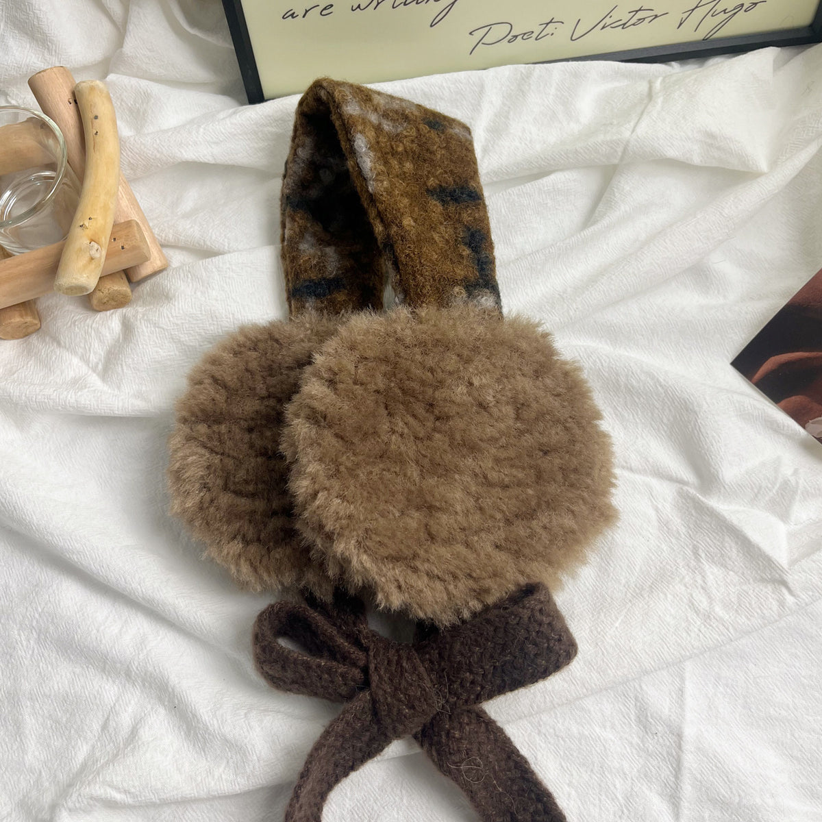 Plüschlockige Kunstfell-Runde Ohrenwärmer mit gemustertem Strickband Brehn