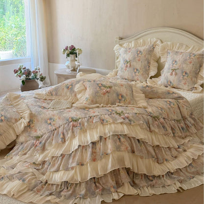 Romantisches Bettwäscheset mit mehrlagigem Volant, Rüschen und zartem Aquarell‑Blumenprint