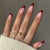 Kunstnagelset mit glamourösen Akzenten und eleganten Spitzen Brehn