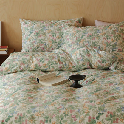 Baumwollsatin Bettwäsche-Set mit feinem Karomuster und floralen Motiven