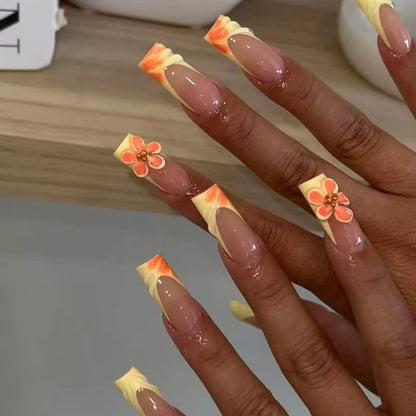 Kreative Blumen Press-On Nagelkunst Brehn