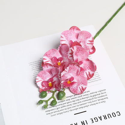 Realistische Orchideenblütenstängel