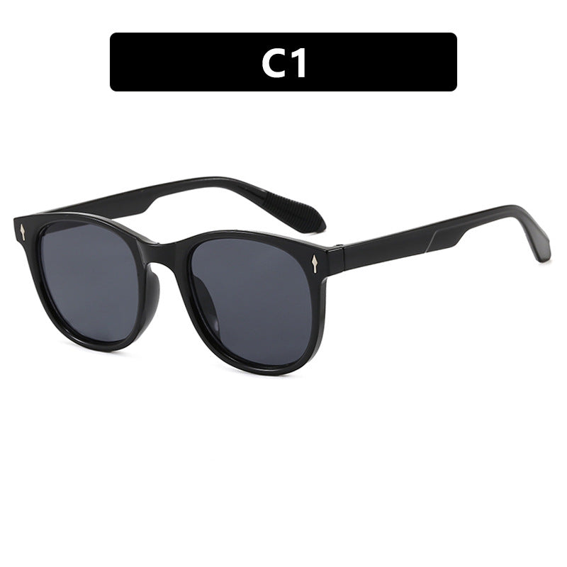 Damen stylische Sonnenbrille mit ergonomischem Rahmen und schützendem UV-Filter Brehn