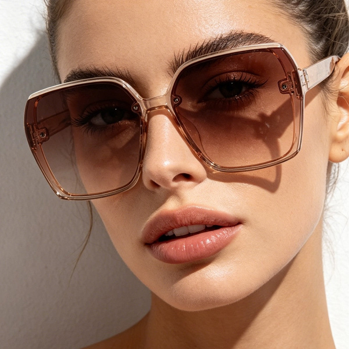 Damen stilvolle quadratische Sonnenbrille mit gradienten Gläsern Brehn