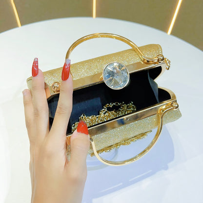Glitzernde Blumenverzierte Abendtasche