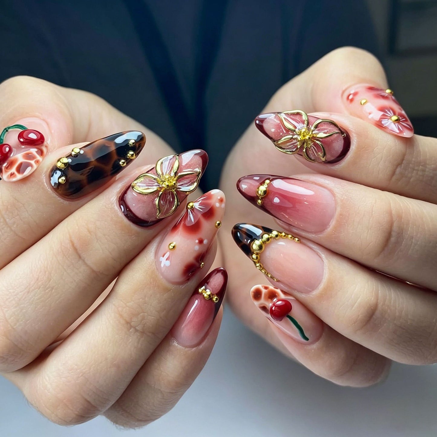 Luxus Nagelkunst-Set mit galaktischen Motiven Brehn