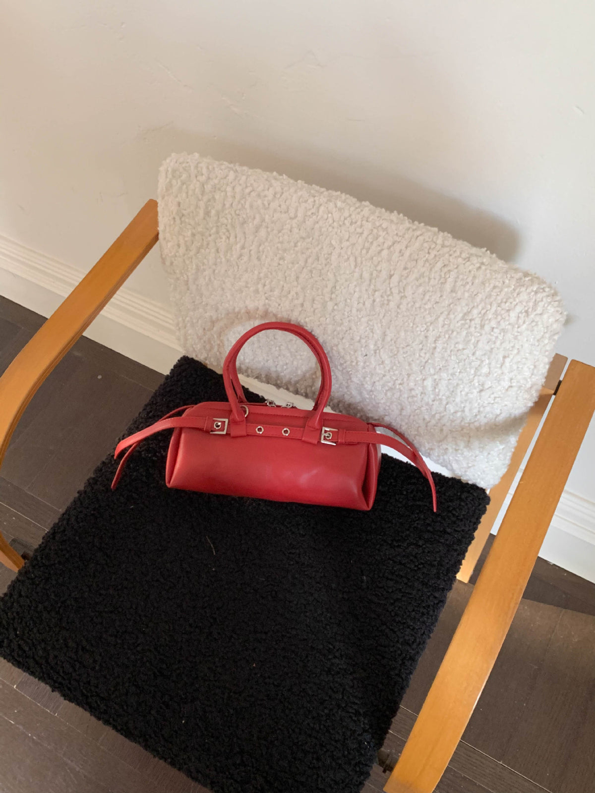 Strukturierte Handtasche