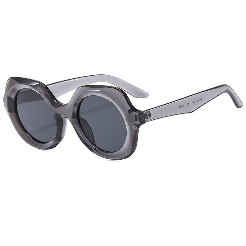 Damen oversized Sonnenbrille mit stilvollen, geschwungenen Rahmen Brehn